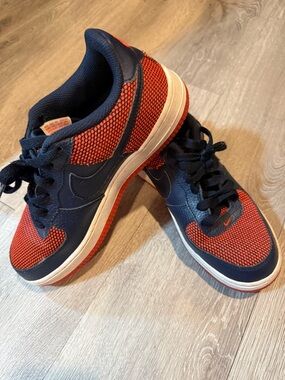 Nike Kids Sneakers Navy and Red